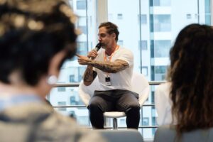 Leia mais sobre o artigo Rafael Zobaran participa do 1º Conexão Fotop e destaca a importância da fotografia em eventos esportivos